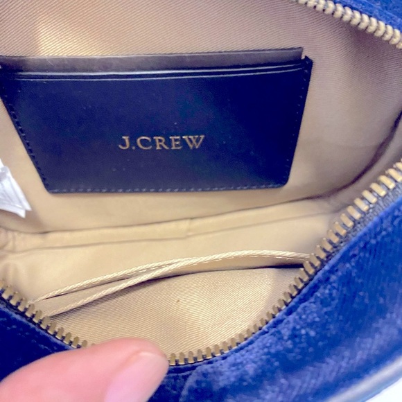 J CREW Velvet Crossbody Signet purse She’s gorgeous inside & out. Very s… - Picture 9 of 12